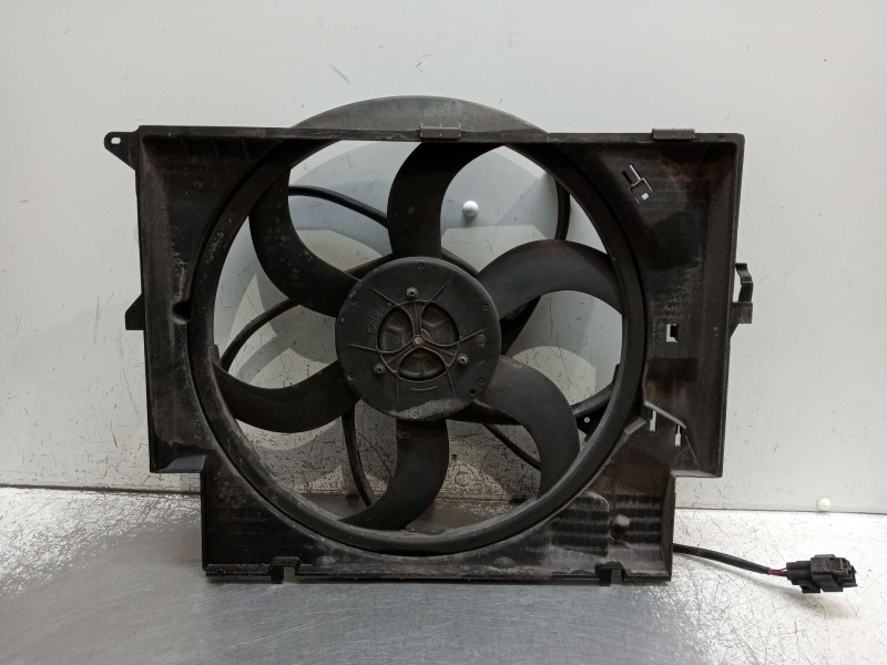 Recambio de electroventilador para bmw 1 (e87) 120 d referencia OEM IAM 1742778890608 11074810 