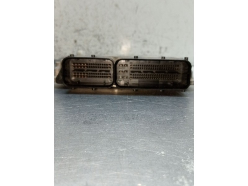 Recambio de centralita motor uce para seat leon (1p1) 1.9 tdi referencia OEM IAM 0281013279 03G906021LK 