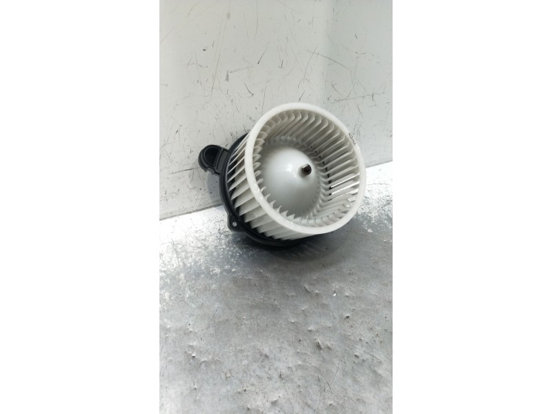 Recambio de motor calefaccion para kia cee´d (jd) 1.6 gt referencia OEM IAM F00S3B2474  