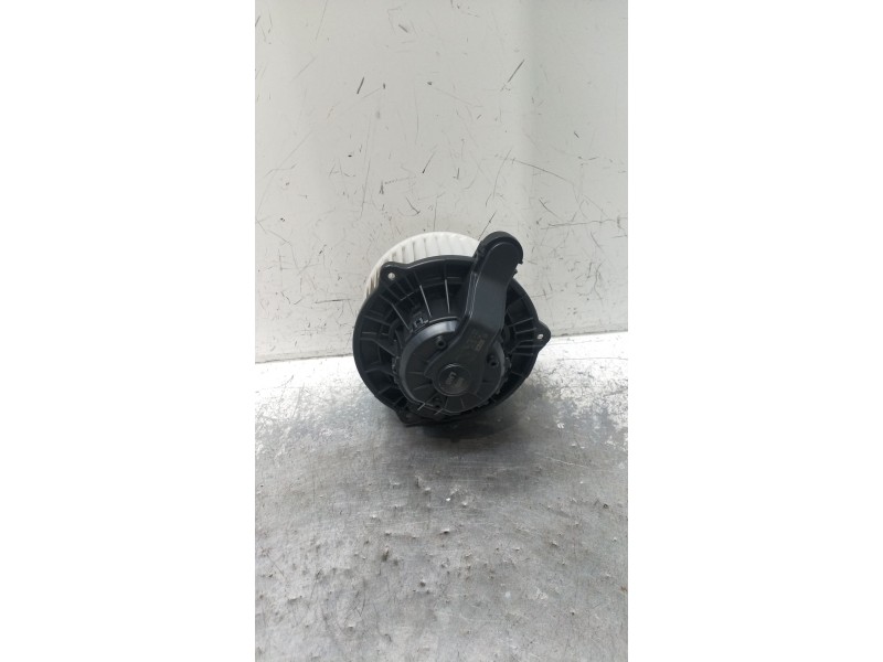 Recambio de motor calefaccion para kia cee´d (jd) 1.6 gt referencia OEM IAM F00S3B2474  