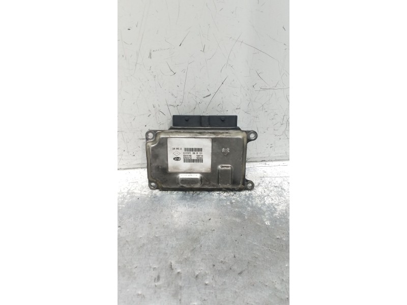 Recambio de centralita motor uce para renault clio ii (bb_, cb_) 1.2 16v (bb05, bb0w, bb11, bb27, bb2t, bb2u, bb2v, cb05,... ref