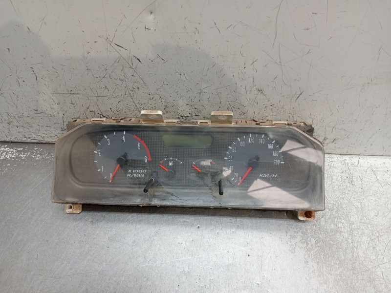 Recambio de cuadro instrumentos para nissan terrano ii (r20) 2.7 tdi 4wd referencia OEM IAM 4X43902 2X804 