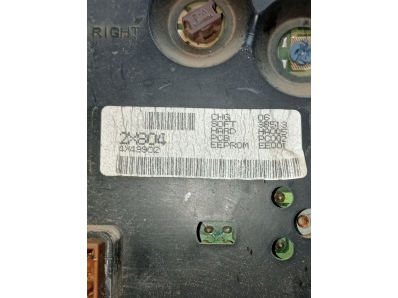 Recambio de cuadro instrumentos para nissan terrano ii (r20) 2.7 tdi 4wd referencia OEM IAM 4X43902 2X804 