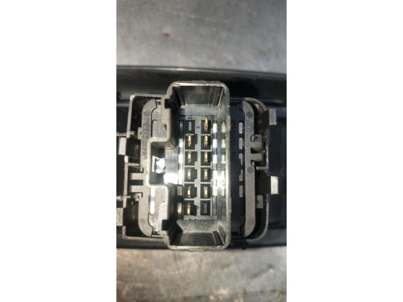 Recambio de mando elevalunas delantero izquierdo para renault clio ii (bb_, cb_) 1.2 16v (bb05, bb0w, bb11, bb27, bb2t, bb2u, bb