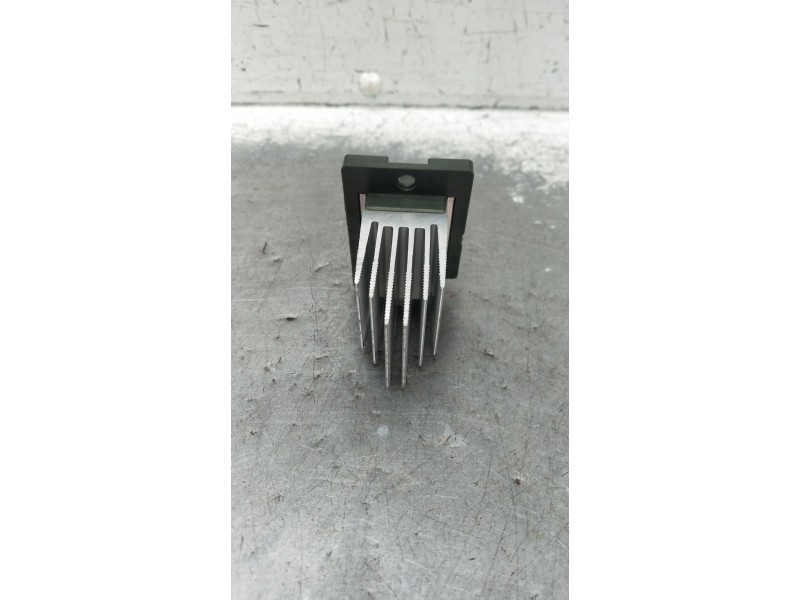 Recambio de resistencia calefaccion para kia cee´d (jd) 1.6 gt referencia OEM IAM   