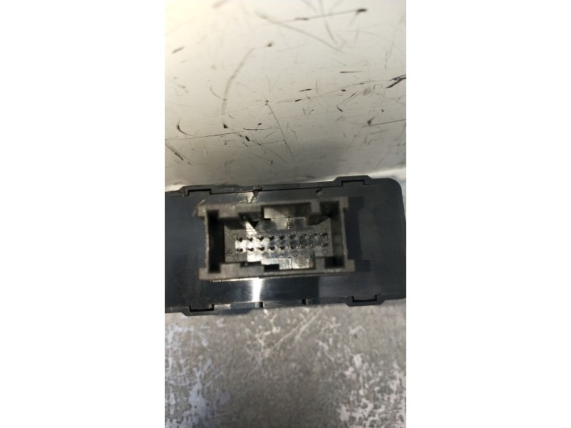 Recambio de modulo electronico para kia cee´d (jd) 1.6 gt referencia OEM IAM 8Z0F700458 92170A2000 