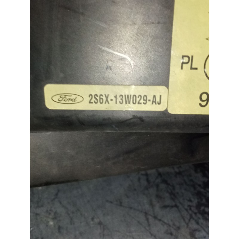 Recambio de faro derecho para ford fiesta v (jh_, jd_) 1.4 tdci referencia OEM IAM 2SGX13WO29AJ  