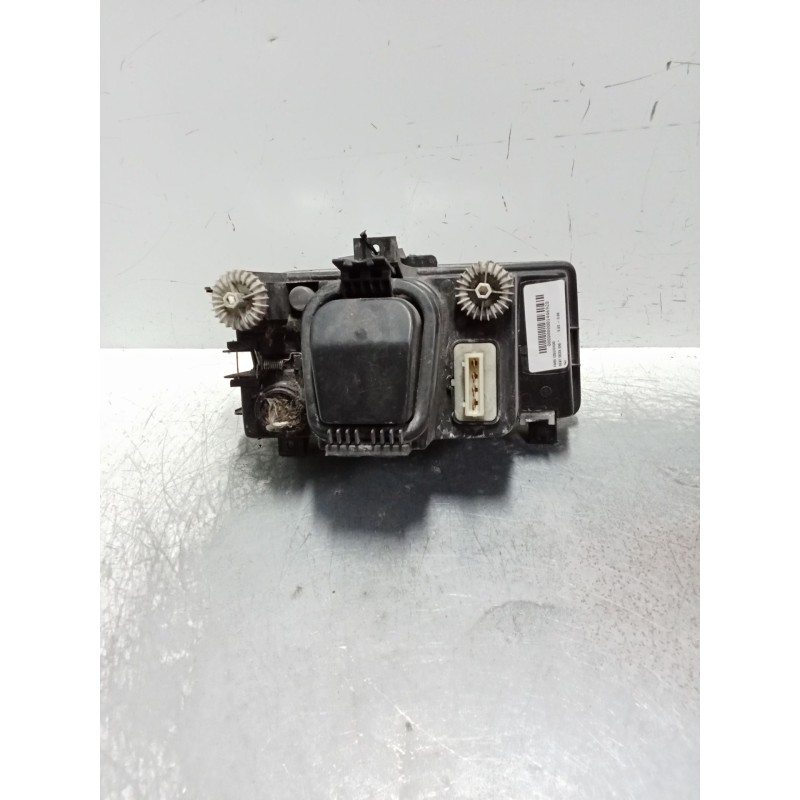 Recambio de faro izquierdo para seat ibiza (6k) 1.9 diesel cat (1y) referencia OEM IAM 6K0941009 67735411 