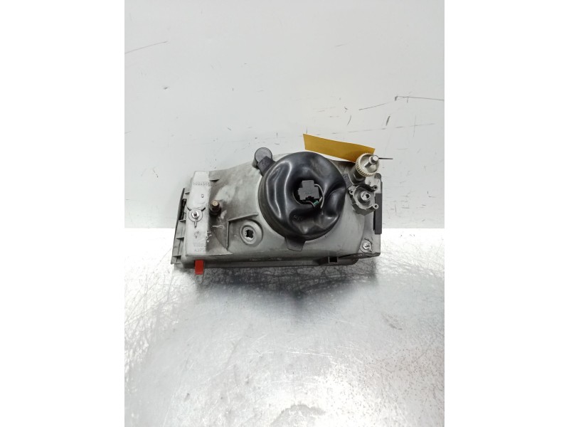 Recambio de faro derecho para fiat croma (182) i.e. referencia OEM IAM 60945660  