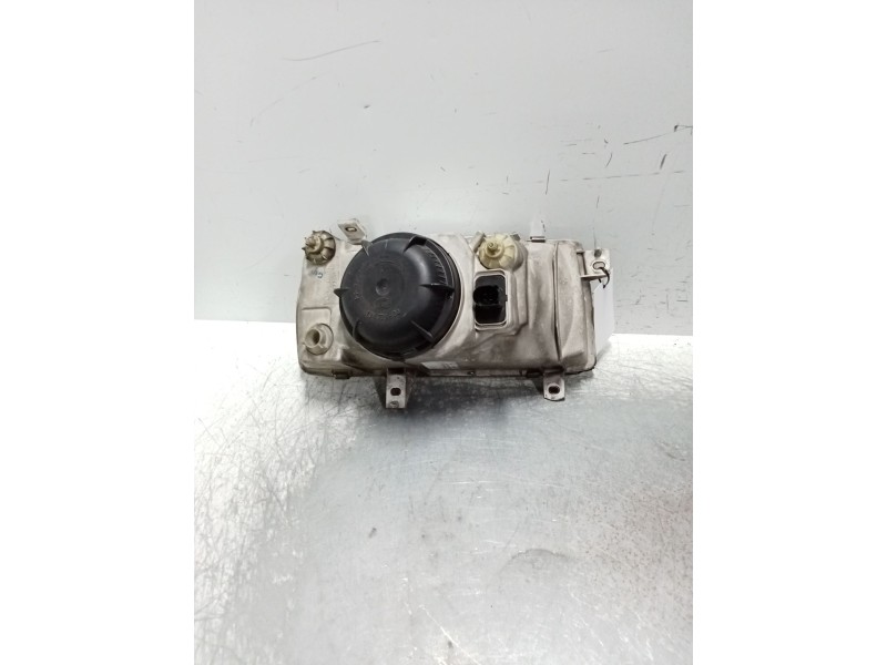 Recambio de faro izquierdo para volkswagen vento (1h2) gl referencia OEM IAM   