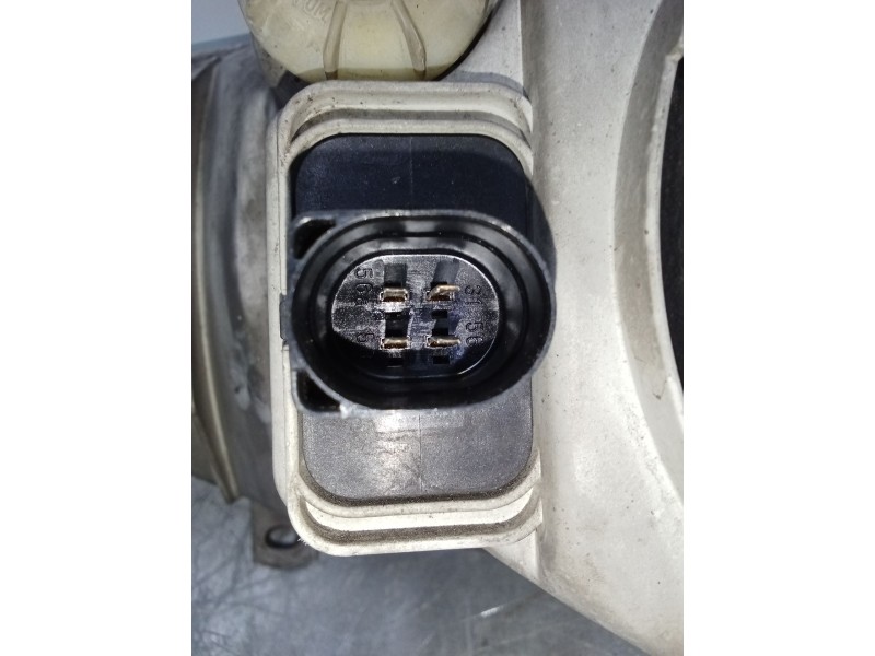 Recambio de faro derecho para volkswagen vento (1h2) gl referencia OEM IAM   