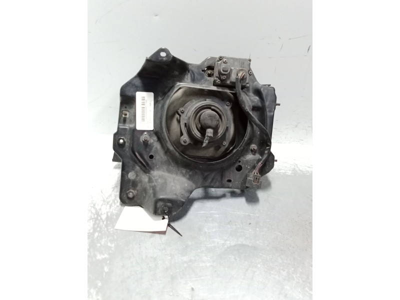 Recambio de faro derecho para isuzu trooper 3.0 dti cat referencia OEM IAM   