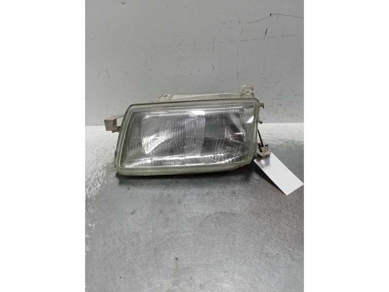 Recambio de faro izquierdo para opel astra f berlina gl referencia OEM IAM 0301031101 90414200 