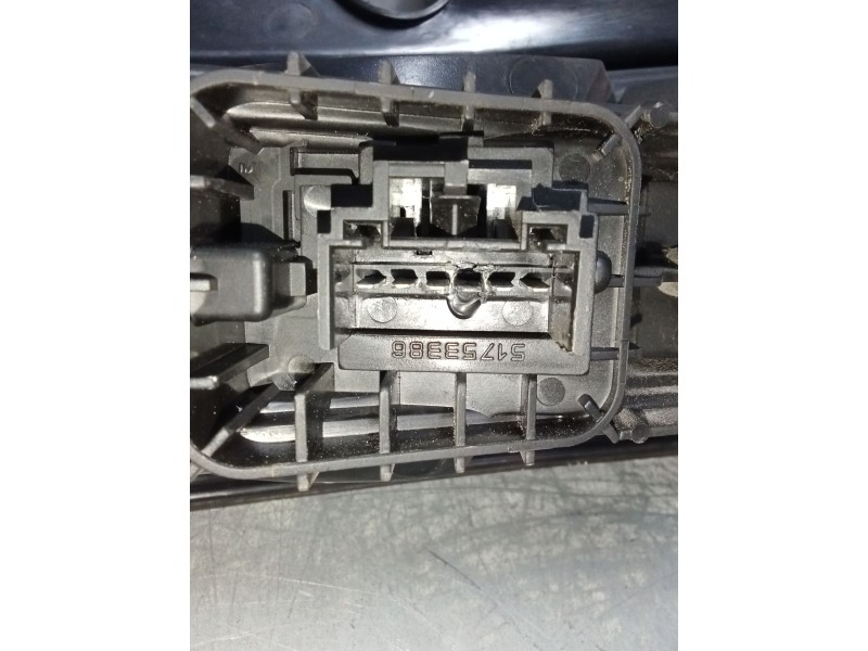 Recambio de piloto trasero derecho para lancia ypsilon (101) 1.3 jtd cat referencia OEM IAM   