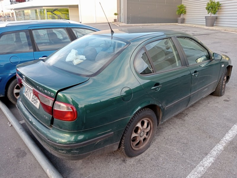 seat toledo ii (1m2) del año 2000