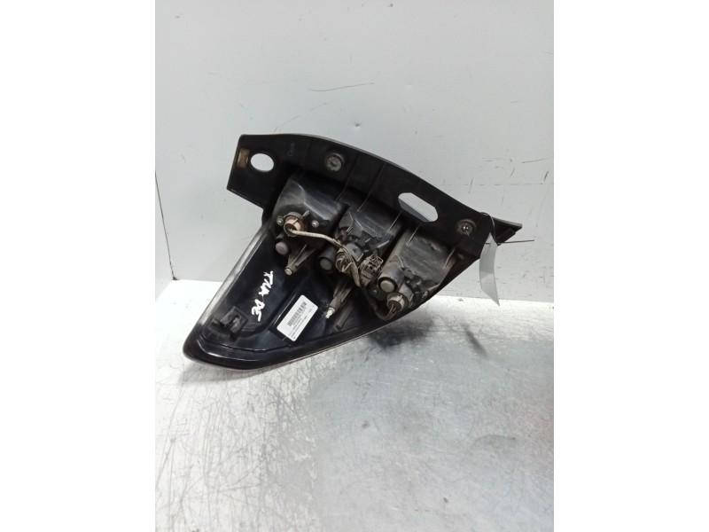 Recambio de piloto trasero derecho para subaru forester s12 xs classic referencia OEM IAM   