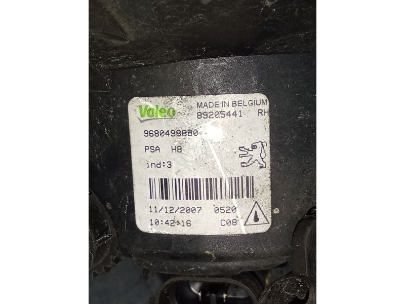 Recambio de faro antiniebla derecho para peugeot 308 confort referencia OEM IAM 9680498880  