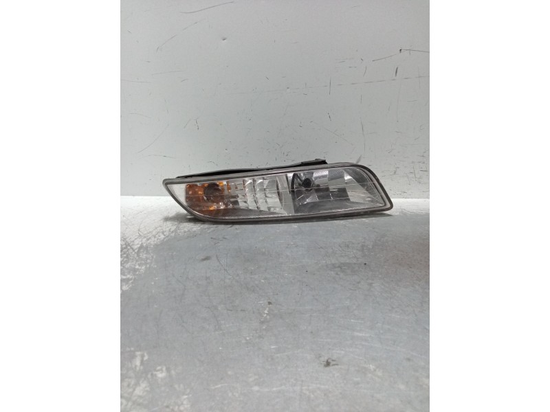 Recambio de faro antiniebla derecho para ssangyong rexton 2.7 turbodiesel cat referencia OEM IAM   