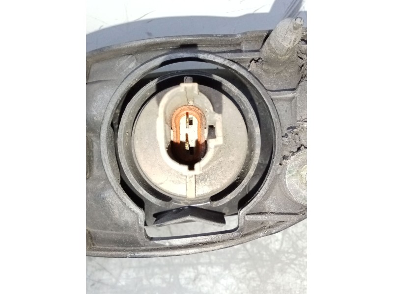 Recambio de faro antiniebla derecho para ssangyong rexton 2.7 turbodiesel cat referencia OEM IAM   