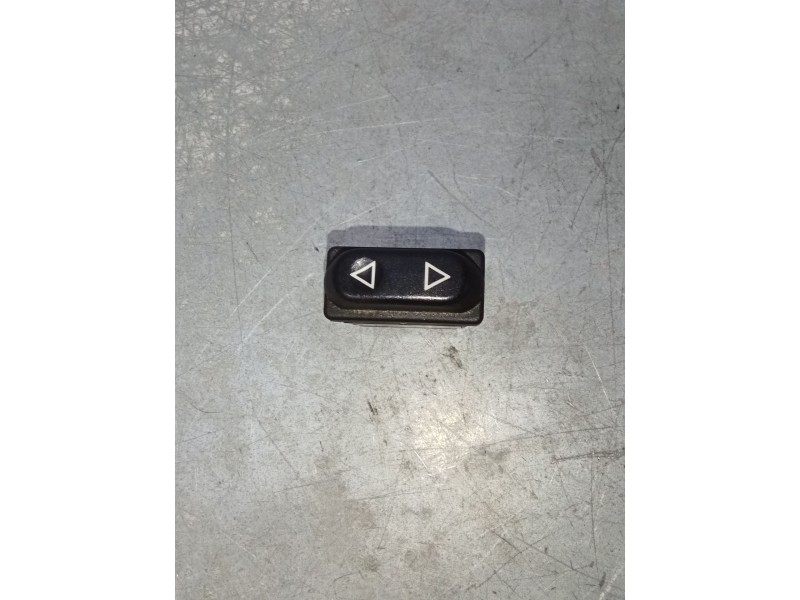 Recambio de mando elevalunas delantero derecho para peugeot 306 berlina 3/5 puertas (s1) 1.9 turbodiesel referencia OEM IAM   