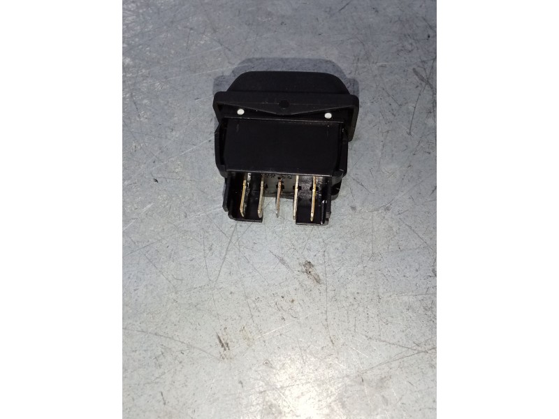 Recambio de mando elevalunas delantero derecho para peugeot 306 berlina 3/5 puertas (s1) 1.9 turbodiesel referencia OEM IAM   