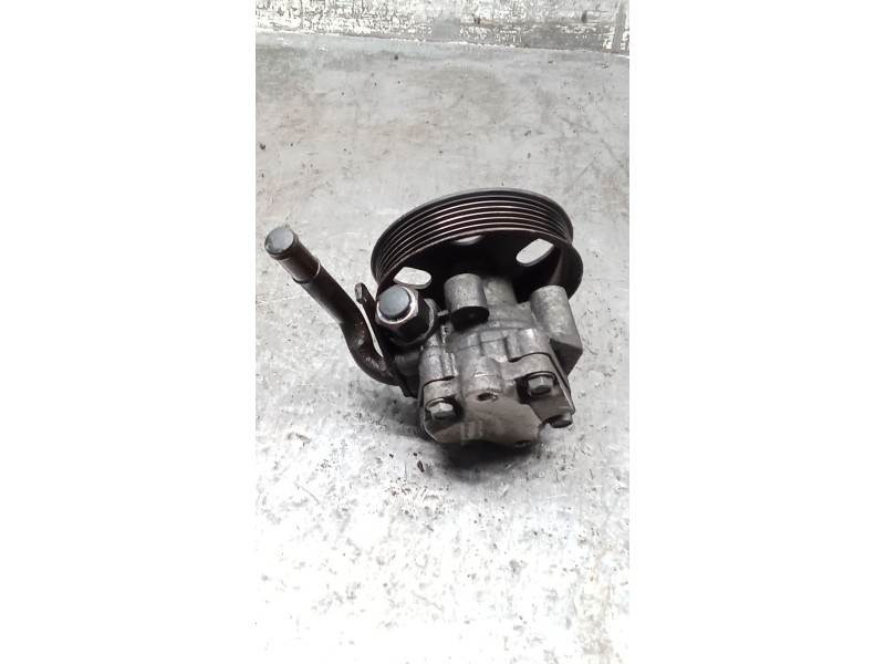 Recambio de bomba direccion para kia carens i monospace (fc, fj) 2.0 crdi referencia OEM IAM OK2KC32600  