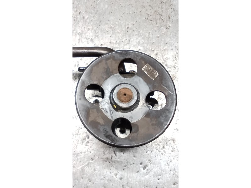 Recambio de bomba direccion para kia carens i monospace (fc, fj) 2.0 crdi referencia OEM IAM OK2KC32600  