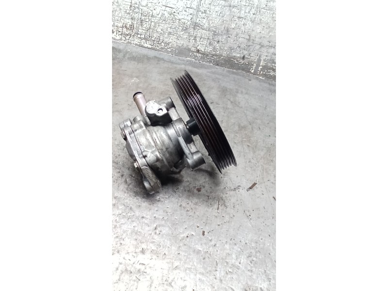 Recambio de bomba direccion para mitsubishi space star monospace (dg_a) 1.6 16v (dg3a) referencia OEM IAM   