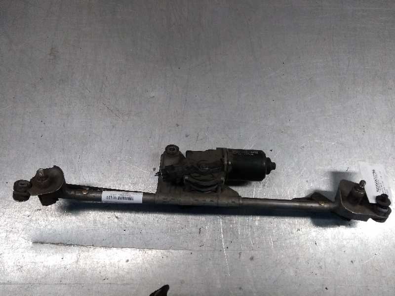 Recambio de motor limpia delantero para lexus is200 (gxe10) 2.0 cat referencia OEM IAM 8511053030 1592003900 