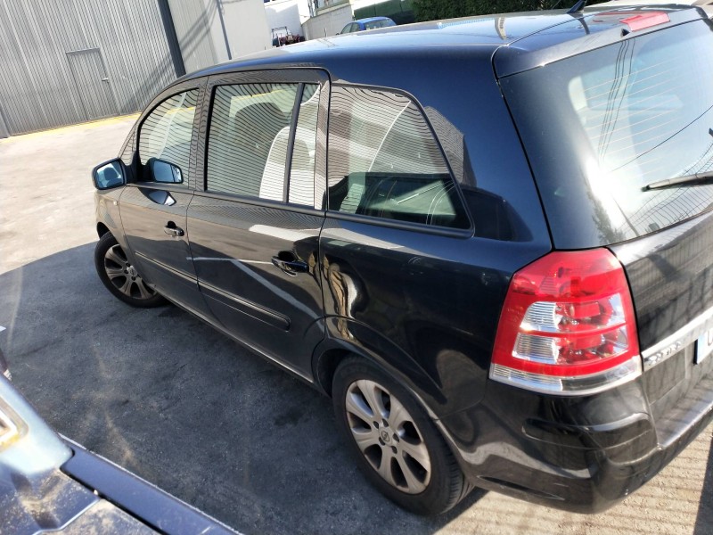 opel zafira b del año 2009