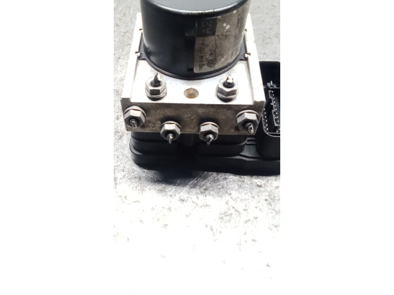 Recambio de abs para seat leon (1p1) 1.9 tdi referencia OEM IAM 1K0907379P 10097003153 1K0614117J 10020701084