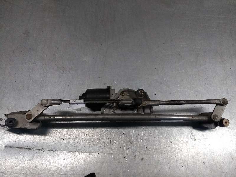 Recambio de motor limpia delantero para lexus is200 (gxe10) 2.0 cat referencia OEM IAM 8511053030 1592003900 