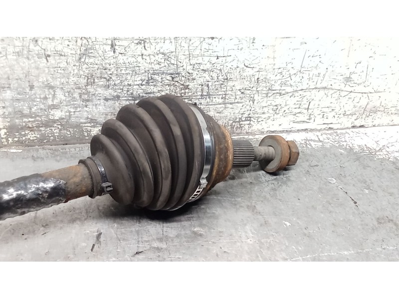 Recambio de transmision delantera izquierda para seat leon (1p1) 1.9 tdi referencia OEM IAM   