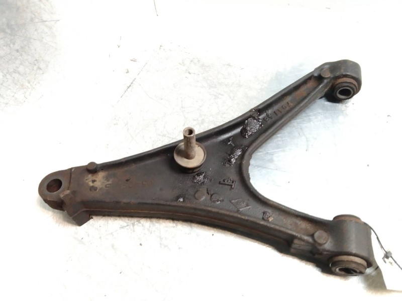 Recambio de brazo suspension inferior delantero izquierdo para renault trafic (desde 5.89) 2.1 diesel referencia OEM IAM   
