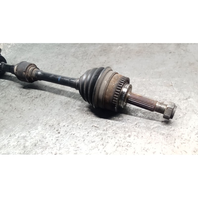 Recambio de transmision delantera izquierda para mitsubishi space star monospace (dg_a) 1.6 16v (dg3a) referencia OEM IAM   