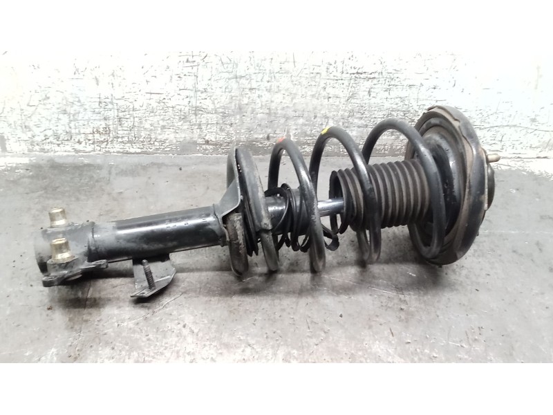 Recambio de amortiguador delantero derecho para nissan primera (p12) 2.0 referencia OEM IAM   