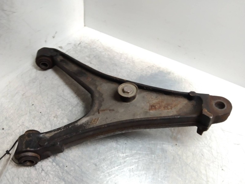 Recambio de brazo suspension inferior delantero izquierdo para renault trafic (desde 5.89) 2.1 diesel referencia OEM IAM   