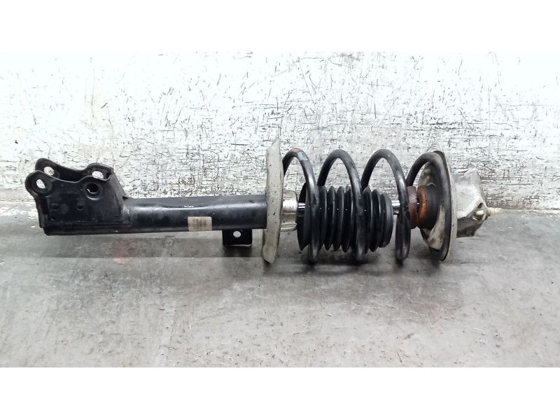 Recambio de amortiguador delantero izquierdo para mercedes-benz clase a (w168) a 170 cdi (168.009, 168.109) referencia OEM IAM 3