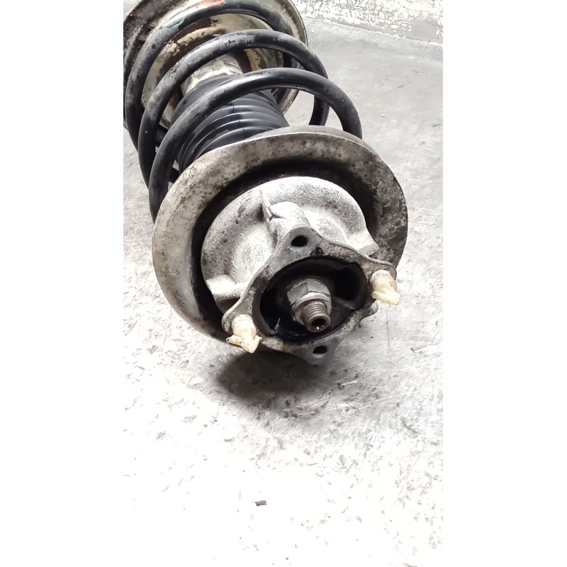 Recambio de amortiguador delantero izquierdo para mercedes-benz clase a (w168) a 170 cdi (168.009, 168.109) referencia OEM IAM 3