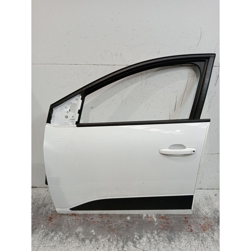 Recambio de puerta delantera izquierda para dacia sandero iii 1.0 tce 90 eco-g referencia OEM IAM   5P