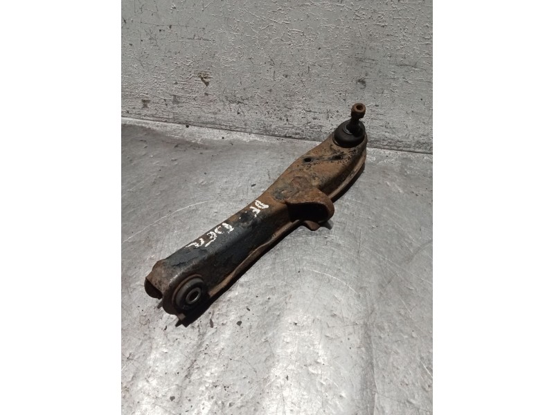 Recambio de brazo suspension inferior delantero derecho para mitsubishi montero io i (h6_w, h7_w) 1.8 gdi (h66w, h76w) referenci