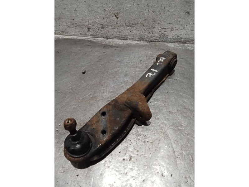 Recambio de brazo suspension inferior delantero izquierdo para mitsubishi montero io i (h6_w, h7_w) 1.8 gdi (h66w, h76w) referen