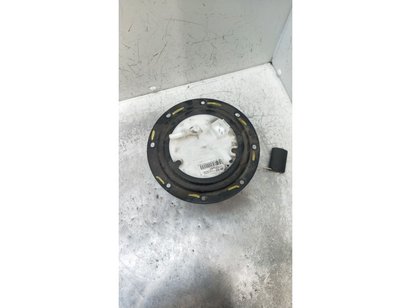 Recambio de bomba combustible para kia cee´d (jd) 1.6 gt referencia OEM IAM 31110A2500  