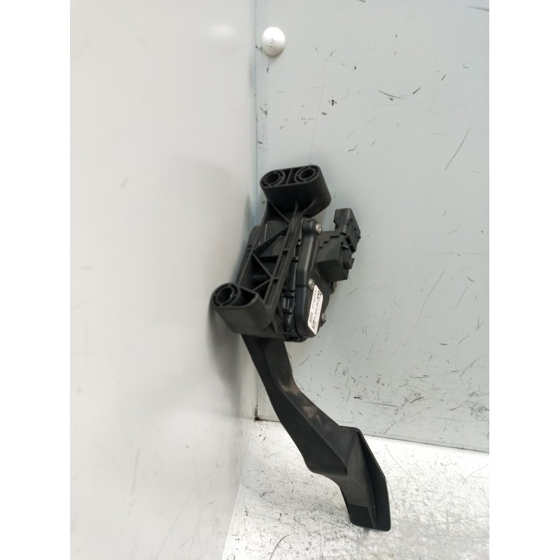Recambio de potenciometro pedal para opel zafira / zafira family b (a05) 1.9 cdti (m75) referencia OEM IAM 6PV00811400 9202341 