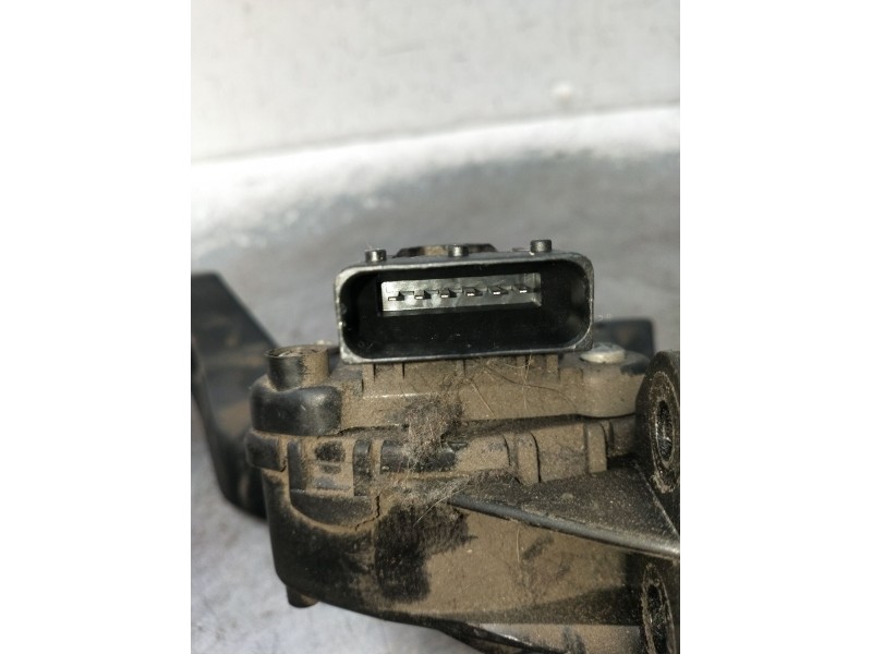 Recambio de potenciometro pedal para opel zafira / zafira family b (a05) 1.9 cdti (m75) referencia OEM IAM 6PV00811400 9202341 