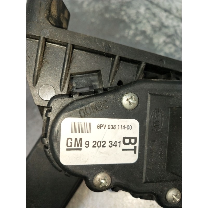 Recambio de potenciometro pedal para opel zafira / zafira family b (a05) 1.9 cdti (m75) referencia OEM IAM 6PV00811400 9202341 