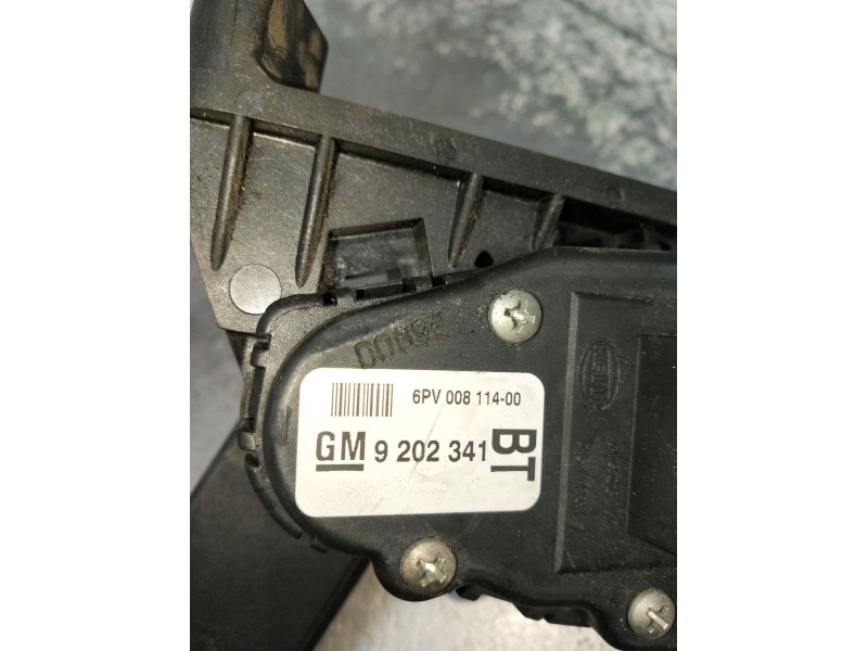 Recambio de potenciometro pedal para opel zafira / zafira family b (a05) 1.9 cdti (m75) referencia OEM IAM 6PV00811400 9202341 