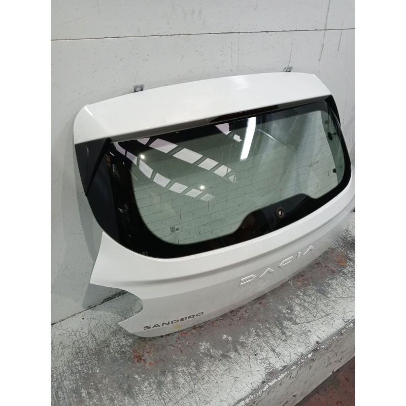 Recambio de porton trasero para dacia sandero iii 1.0 tce 90 eco-g referencia OEM IAM   
