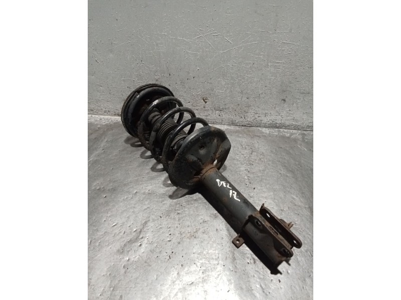 Recambio de amortiguador delantero izquierdo para mitsubishi montero io i (h6_w, h7_w) 1.8 gdi (h66w, h76w) referencia OEM IAM  