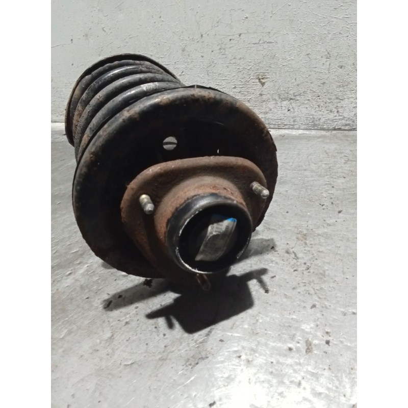Recambio de amortiguador delantero izquierdo para mitsubishi montero io i (h6_w, h7_w) 1.8 gdi (h66w, h76w) referencia OEM IAM  